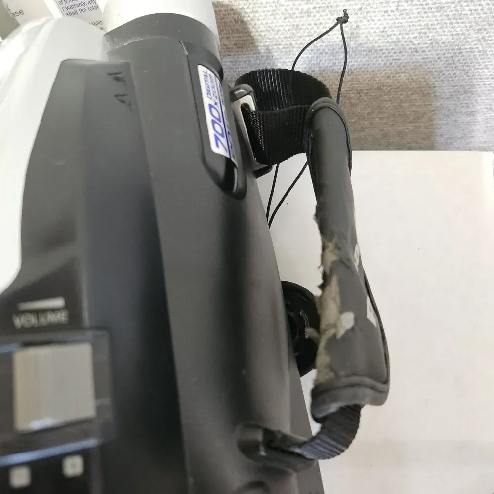 Panasonic Palmcorder Camcorder PV-L354D 700x Zoom W/ Charger TESTED + extras